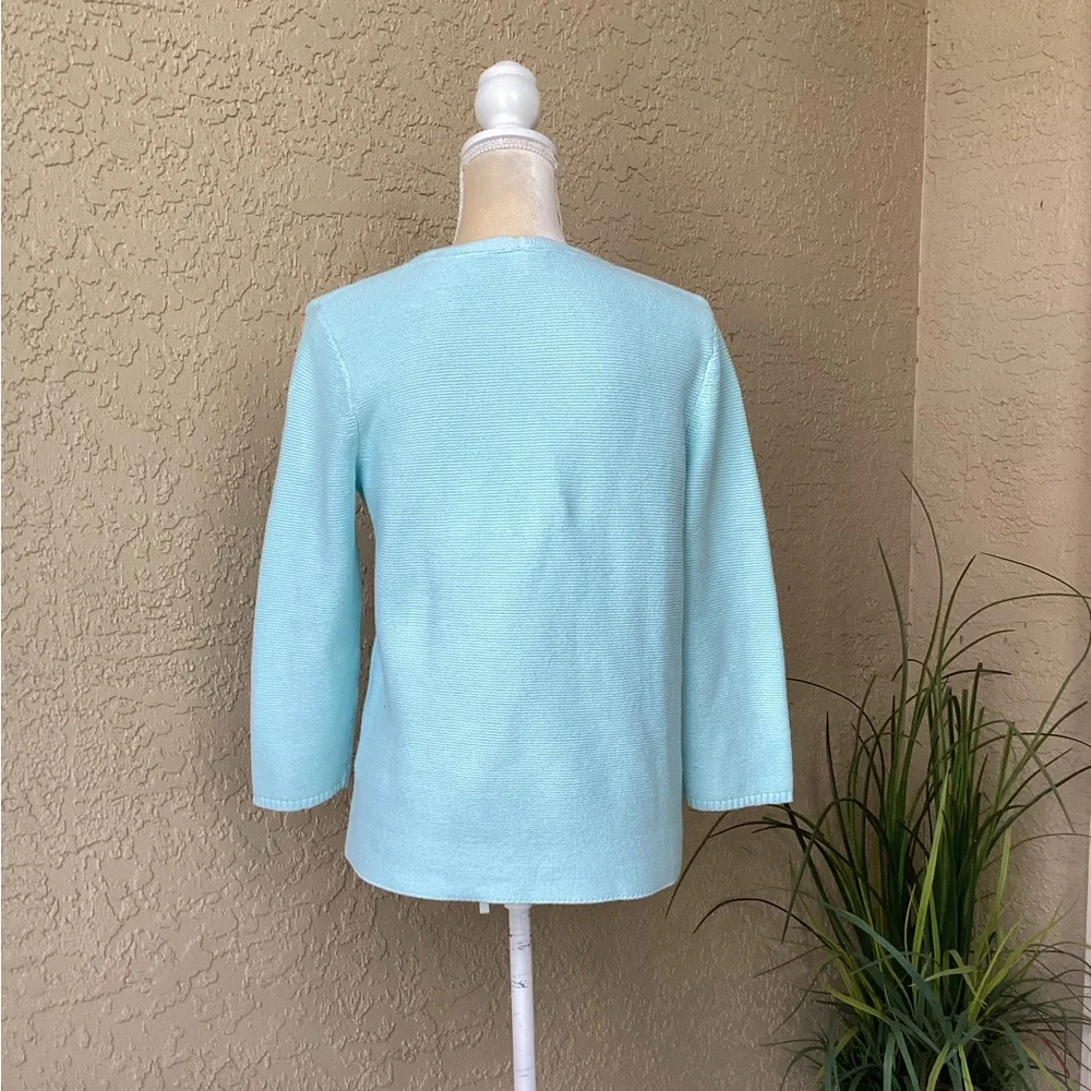 J.Jill textured 3/4-sleeve, V-neck sweater in powder blue. Women’s Sm/M - Picture 5 of 9